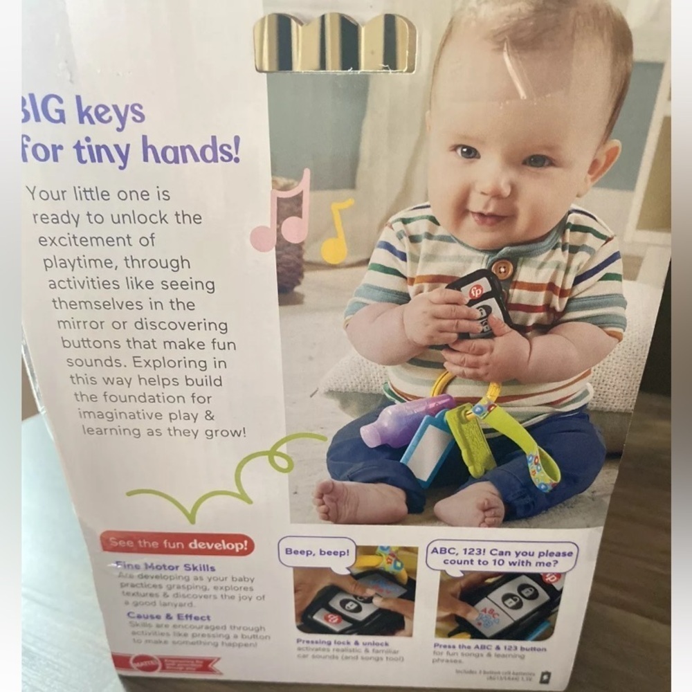 Fisher-Price Laugh & Learn Baby Travel Toy Play & Go Activity Keys - Picture 4 of 4